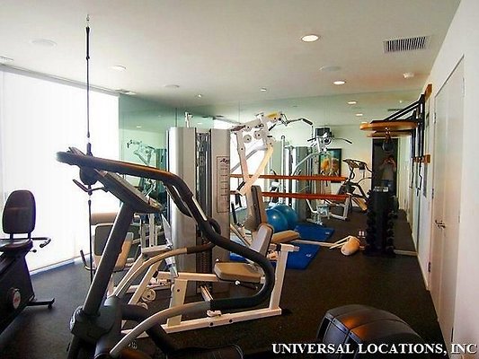 UNIVERSAL-2906-MA-114