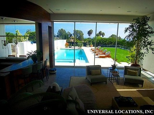 UNIVERSAL-2906-MA-108