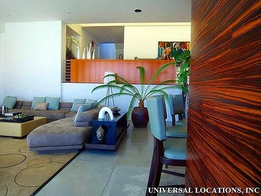 UNIVERSAL-2906-MA-104