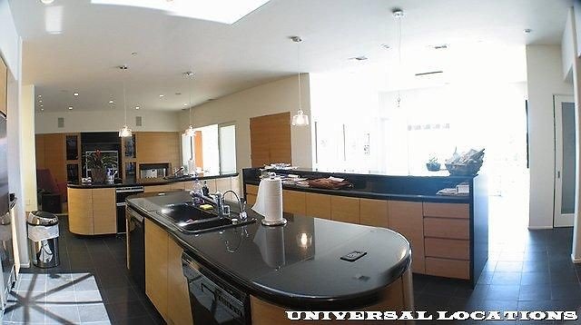 UNIVERSAL-2906-MA-78
