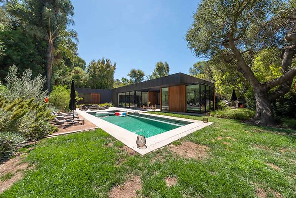 11940 pool 5