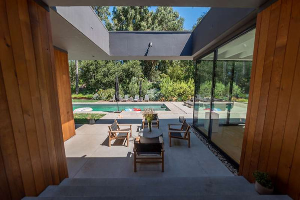 11940 patio 6