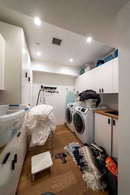 11940 laundry 1