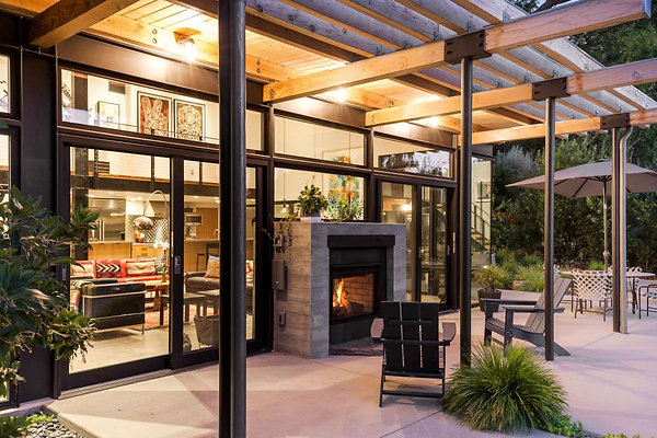 12768 patio 10