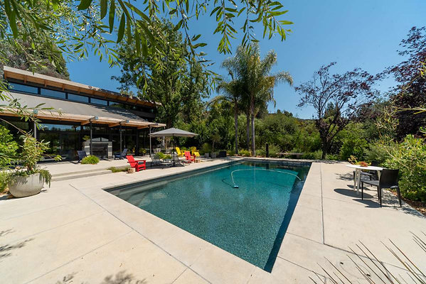 12768 pool 4