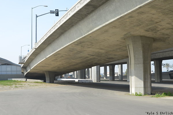 DSK 8048