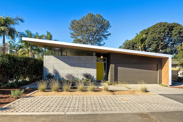 surfside-projects-lloyd-russell-darren-bradley-avocado-acres-house