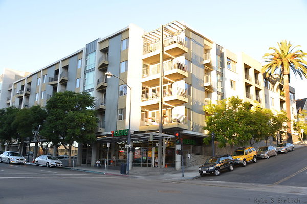 DSC 2075