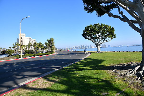 002 b Harbor Island Dr