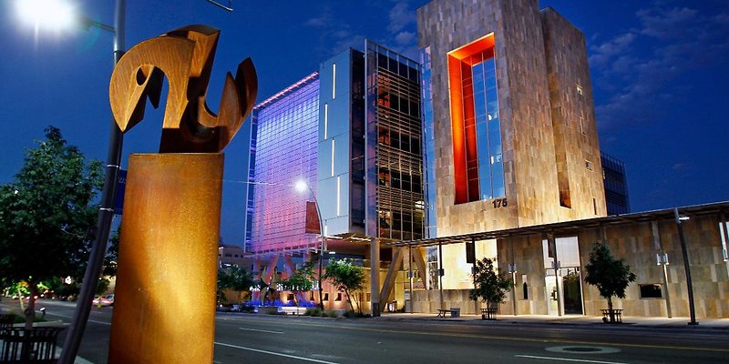 1409125100000-Chandler-City-Hall-