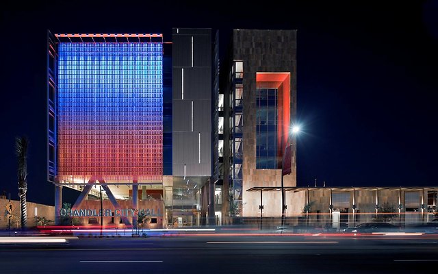 Chandler City Hall by SmithGroup J JR03