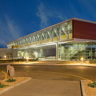 Engel-Hall- 1 660x660