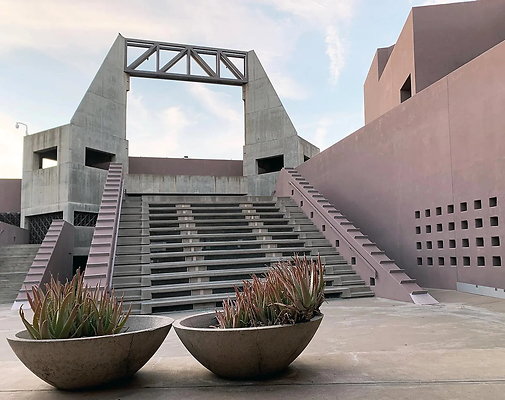 Nelson-Fine-Arts-Center-Phoenix-Antoine-Predock-ArchEyes-stairs-pyramid