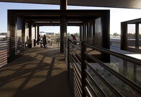 Paradise-Valley-Community-College-Life-Science-Building-3