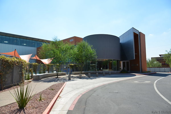 DSC 2744