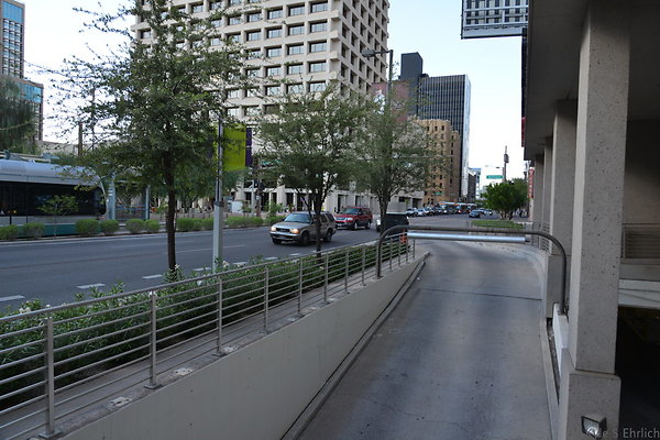DSC 9037