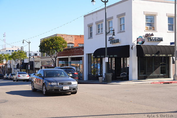 6th and Mesa - Nikos