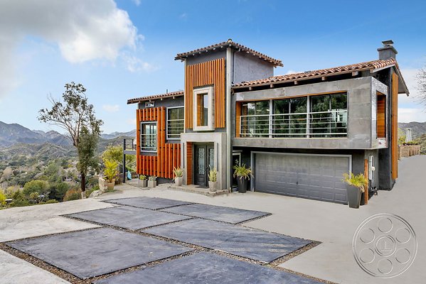 4616 Image modern-442