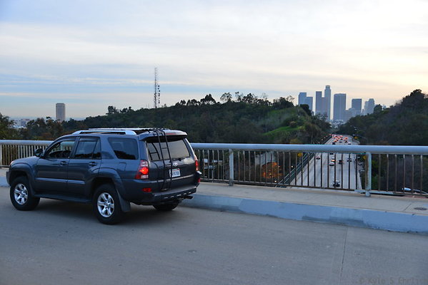 047 Park Row Dr - 110 Fwy