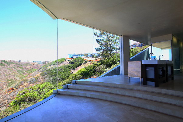 EW La Jolla  108