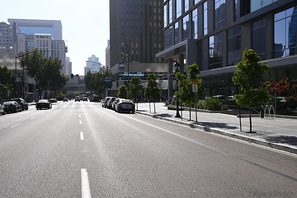 03 B st and Fifth Ave