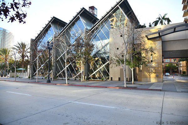 5006 Front and Island  Childerns Museum