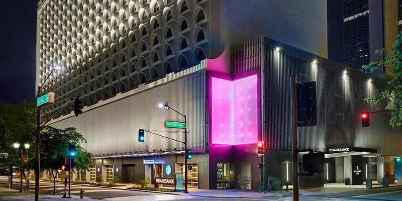 rh phxbd 3 2017 exteriornight v2-crop